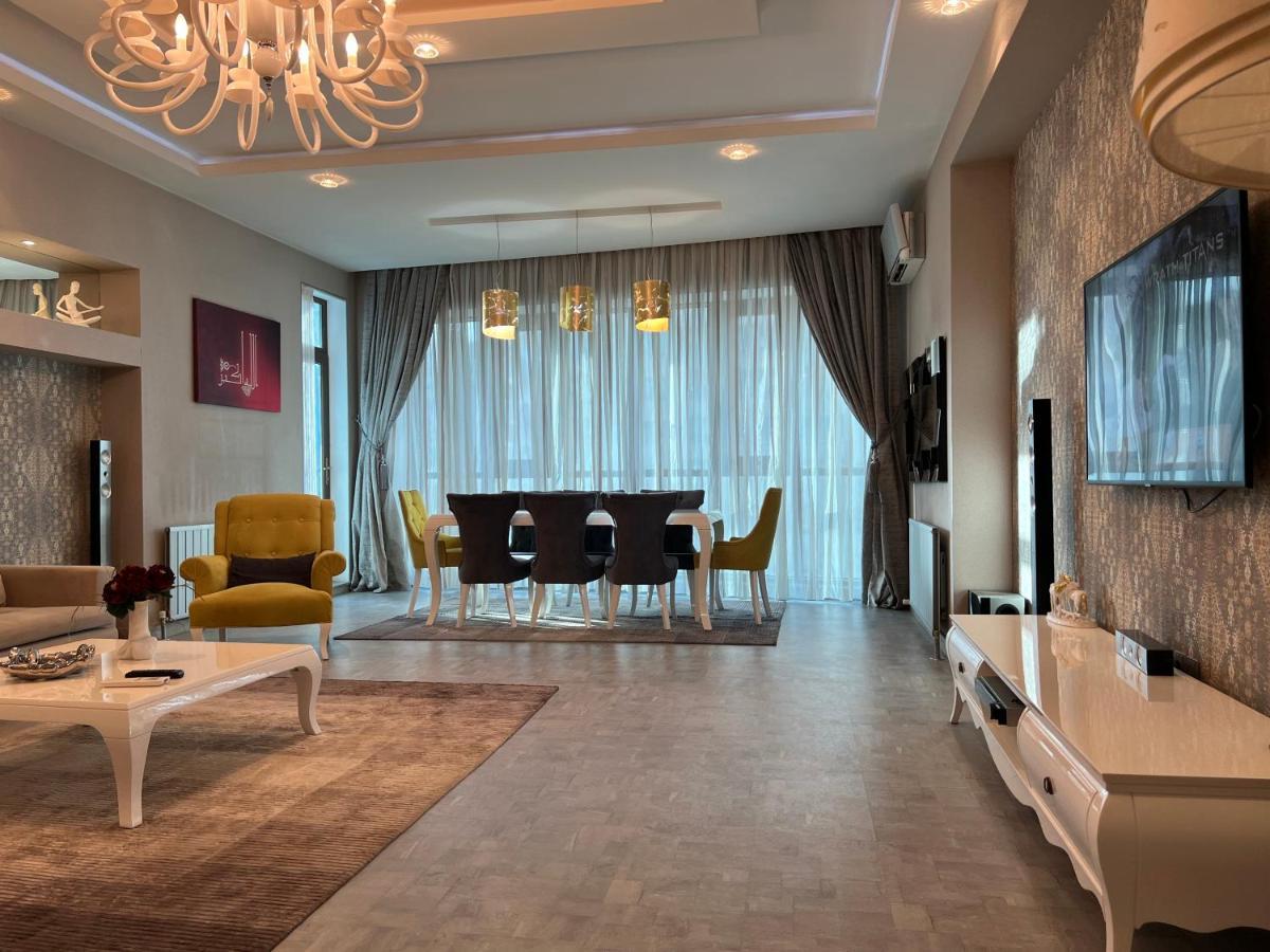 Megafun Luxury Family Apartment Baku Exterior photo